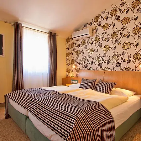 Hotel Scaletta Pula